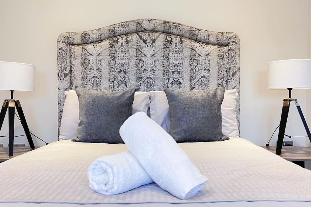 No6, Luxury Townhouse Near Bicester Village Esterno foto